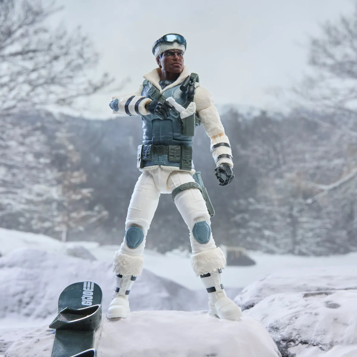 G.I. Joe Classified Series #207 Clifton 'Iceberg' Nash Action Figure