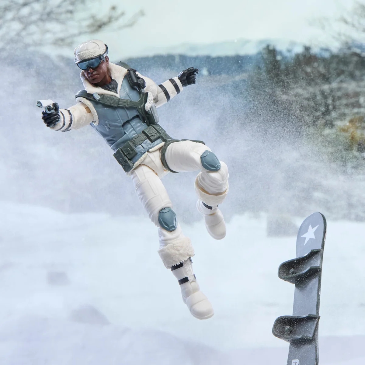 G.I. Joe Classified Series #207 Clifton 'Iceberg' Nash Action Figure